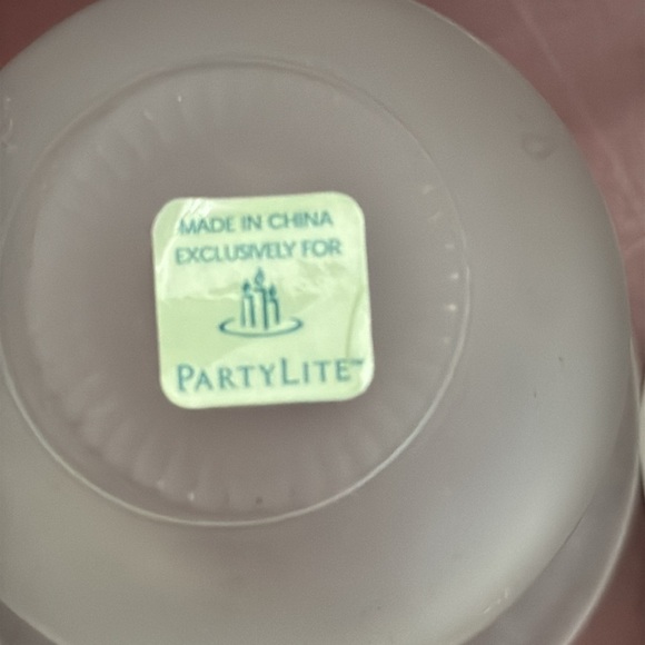 Vintage PartyLite 2 Frosted Glass candle holder silver plated metal intertwined - Picture 9 of 11